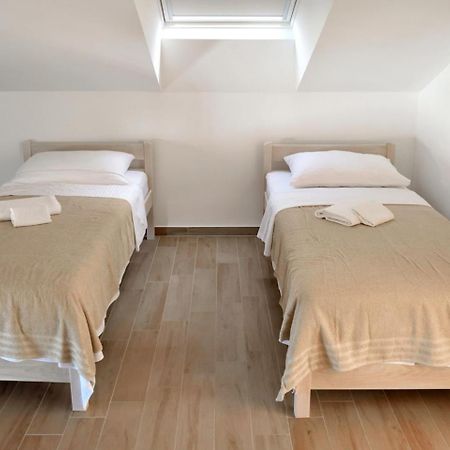 Apartment Avada โนวาลยา ภายนอก รูปภาพ