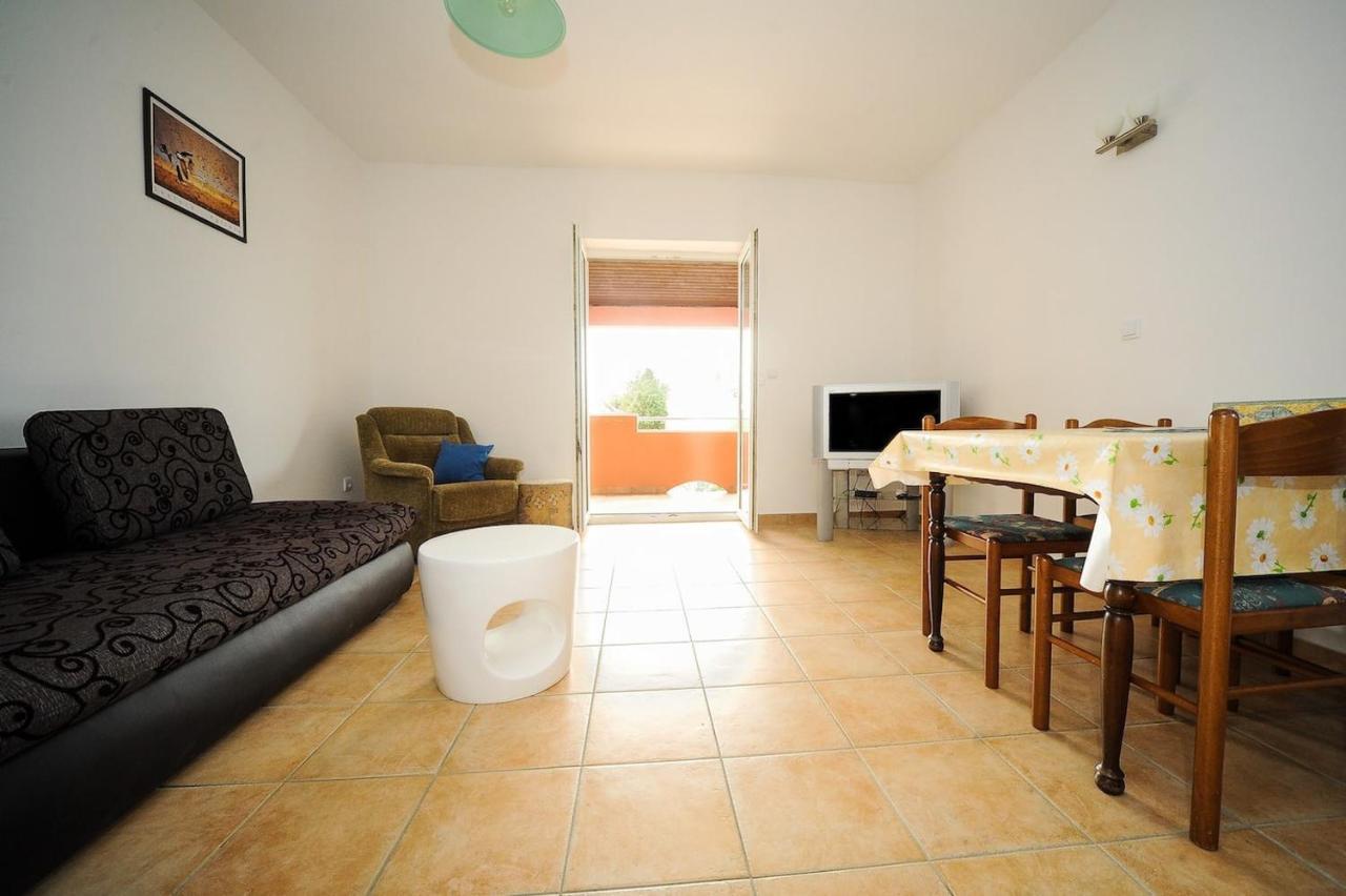 Apartment Avada โนวาลยา ภายนอก รูปภาพ