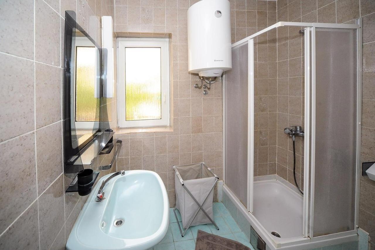 Apartment Avada โนวาลยา ภายนอก รูปภาพ