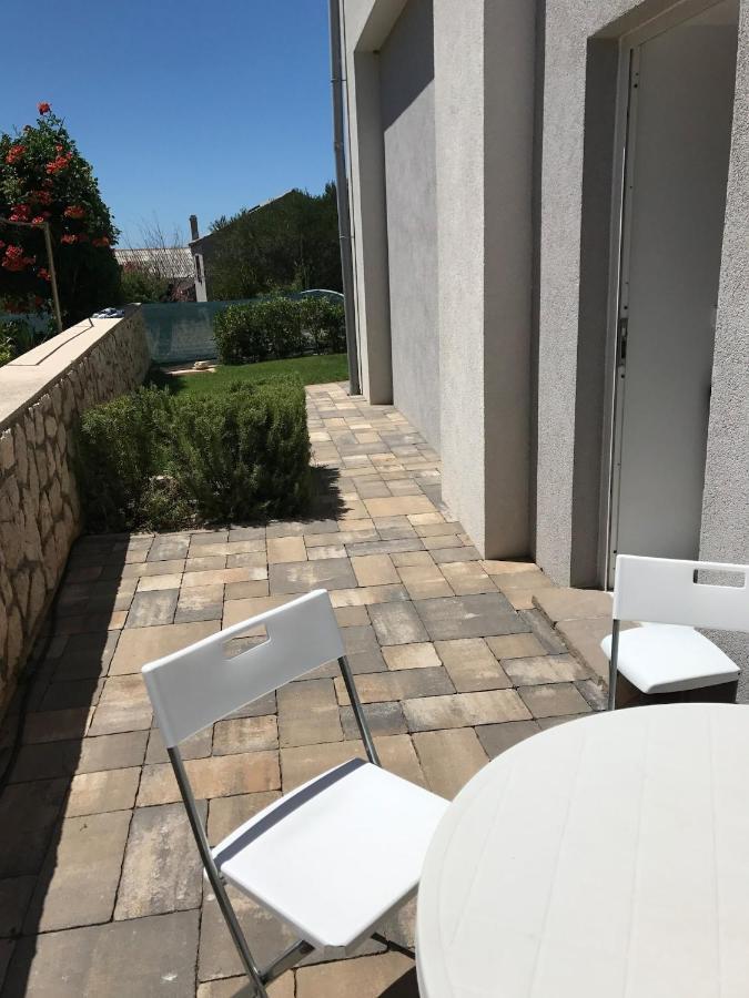 Apartment Avada โนวาลยา ภายนอก รูปภาพ
